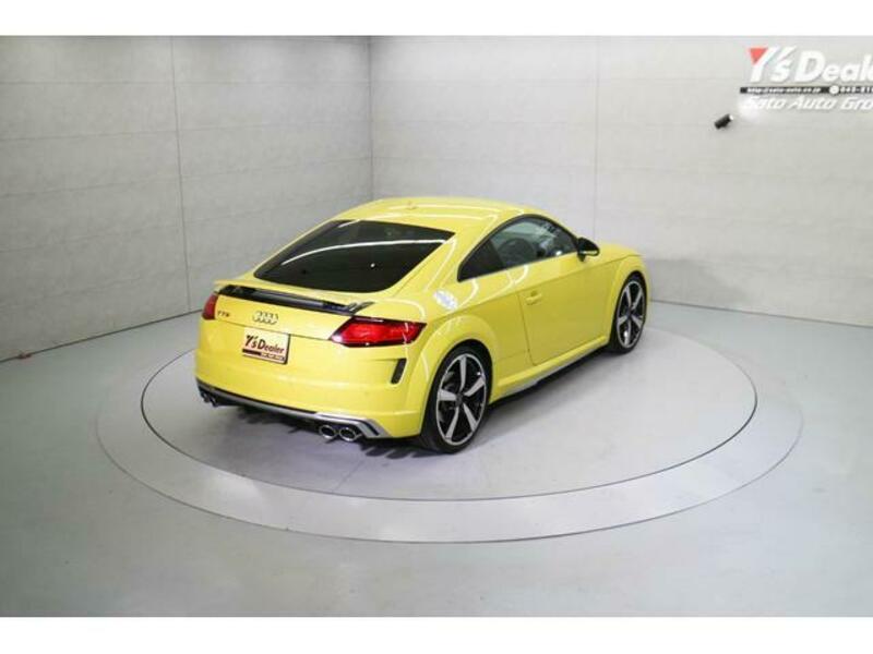 TTS COUPE
