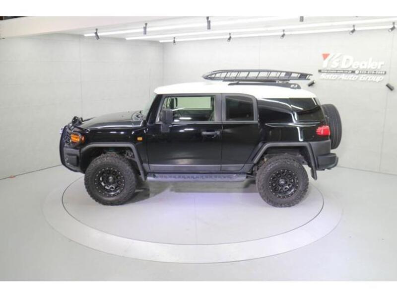 FJ CRUISER