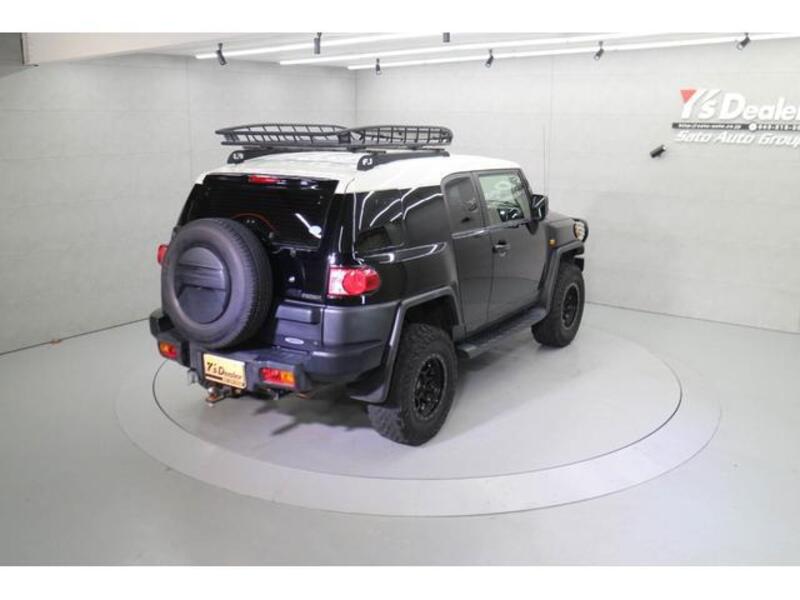 FJ CRUISER