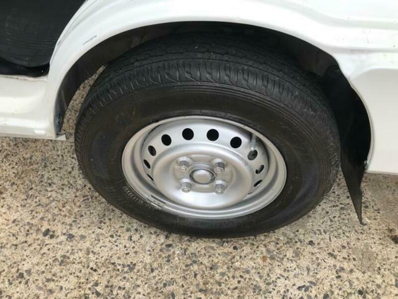 CLIPPER TRUCK