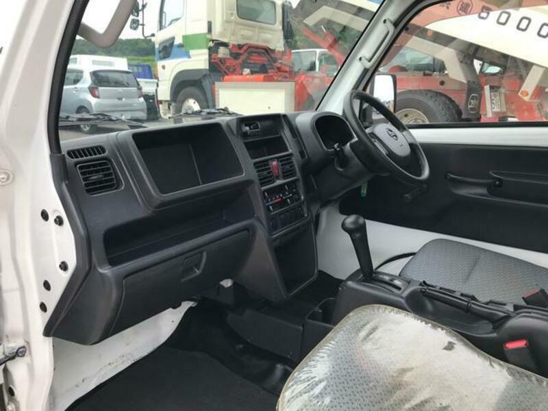 CLIPPER TRUCK