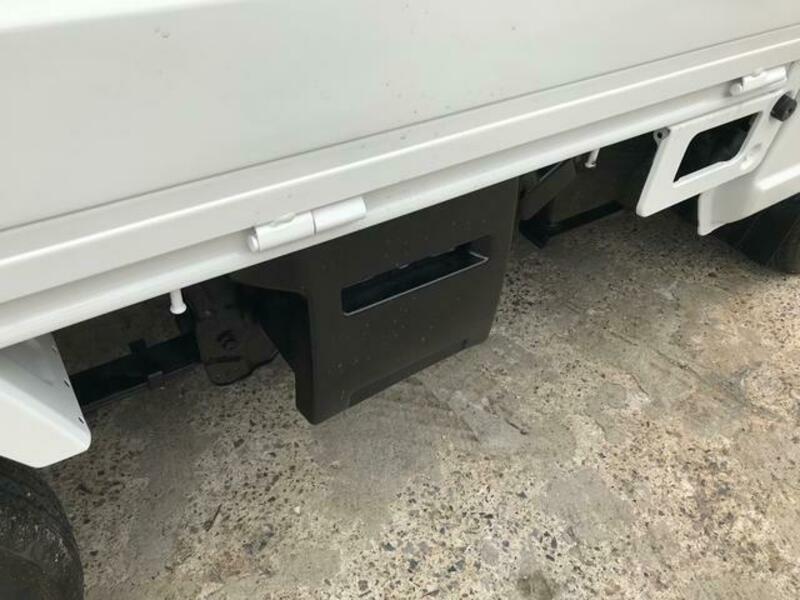 CLIPPER TRUCK