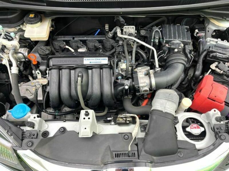 FIT HYBRID