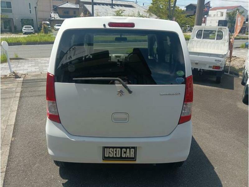 WAGON R