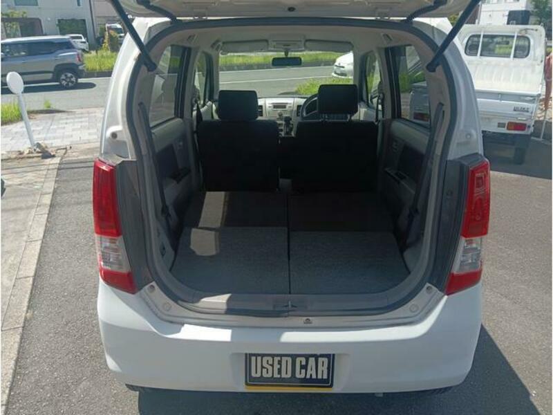 WAGON R