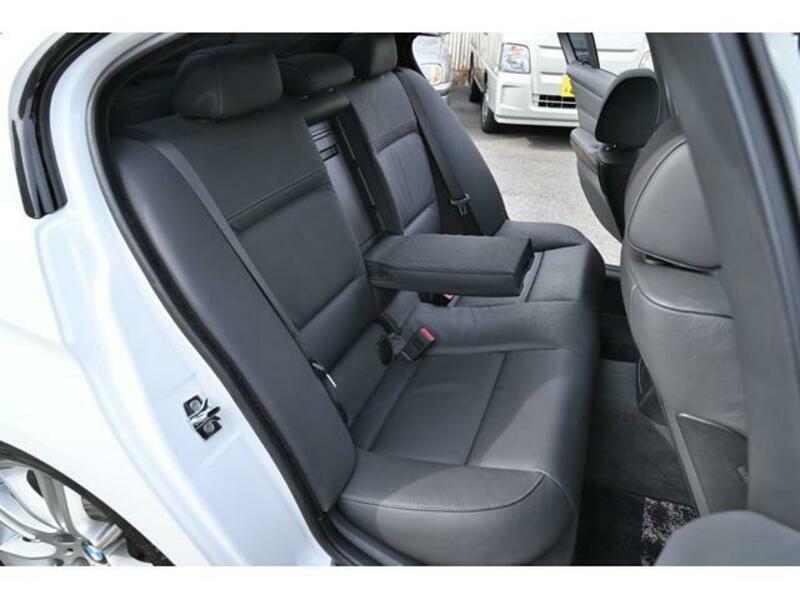 3 SERIES
