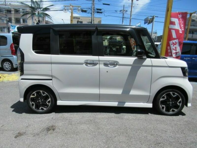 N BOX CUSTOM