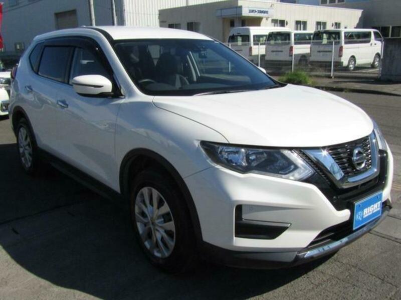 X-TRAIL
