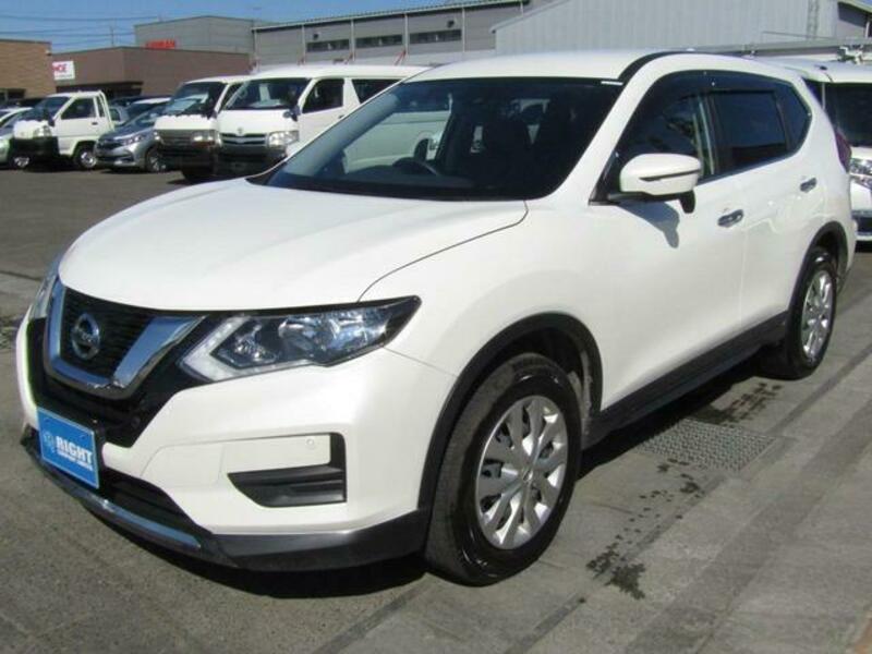 X-TRAIL