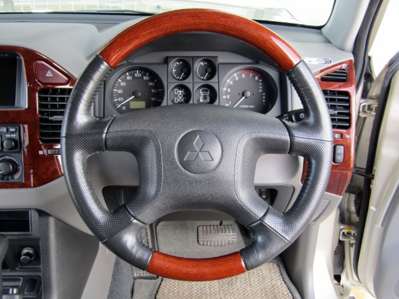 PAJERO