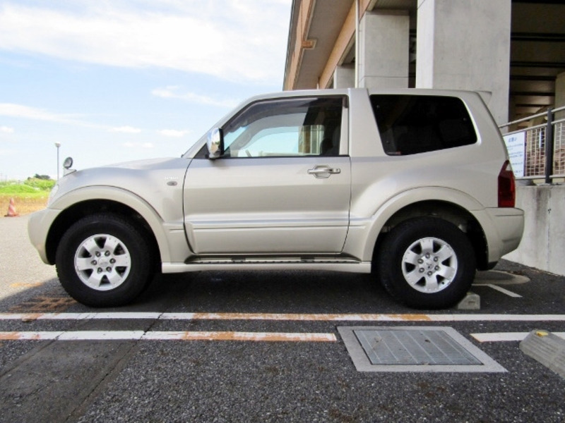 PAJERO