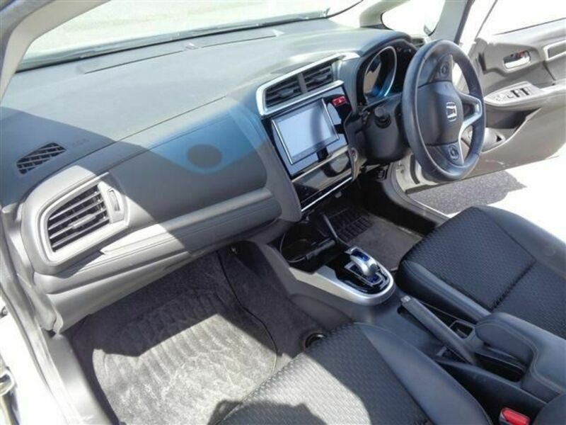 FIT HYBRID