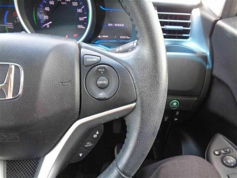 FIT HYBRID