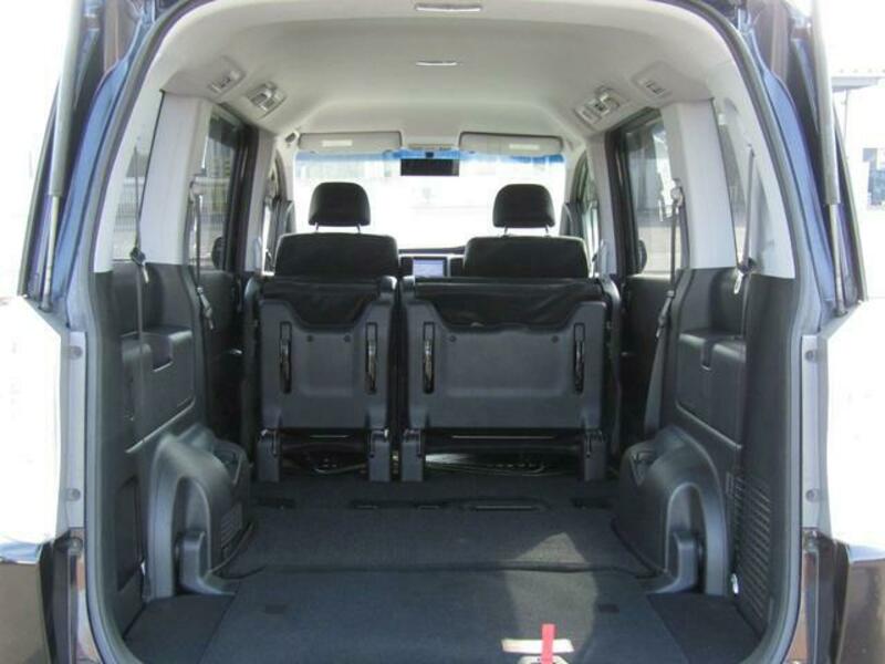 STEPWAGON SPADA