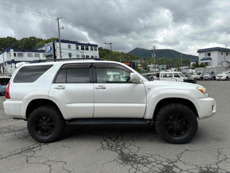 HILUX SURF