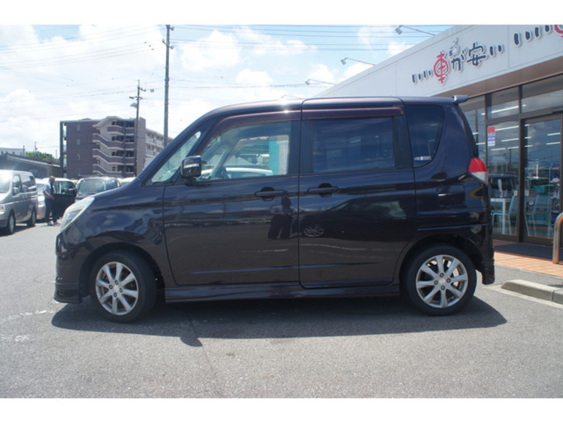 DELICA D2