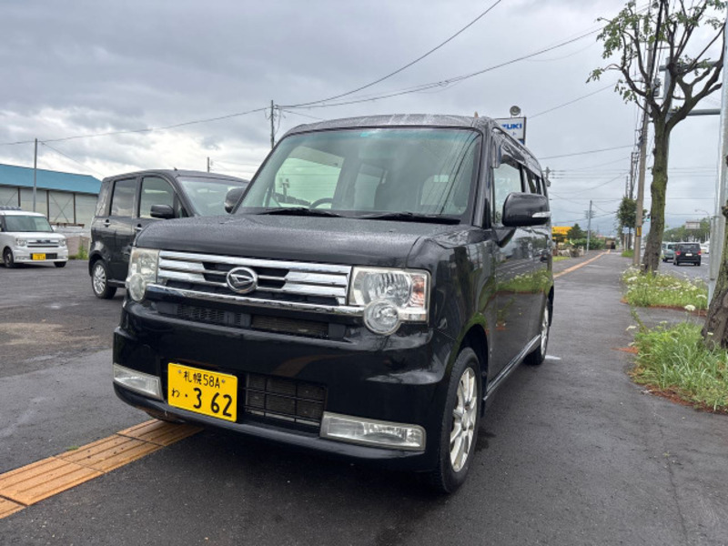 DAIHATSU MOVE CONTE