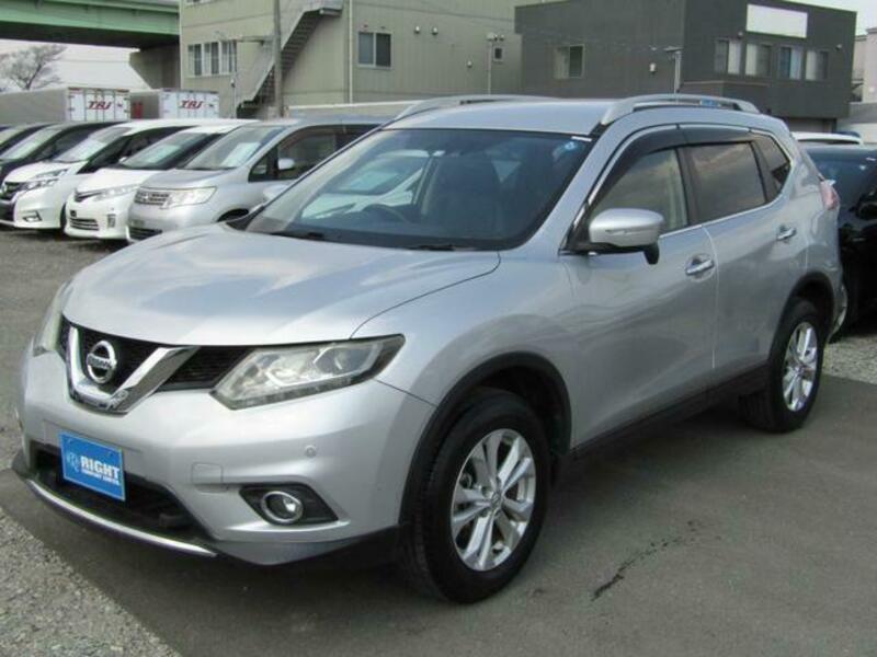 X-TRAIL