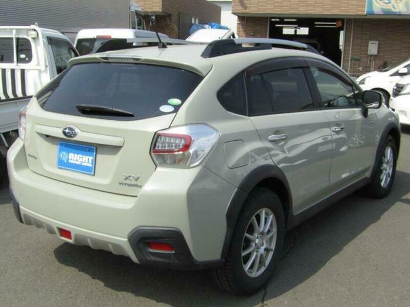 XV HYBRID