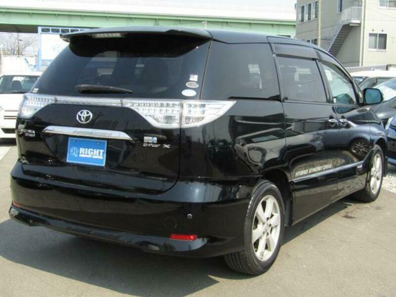 ESTIMA HYBRID