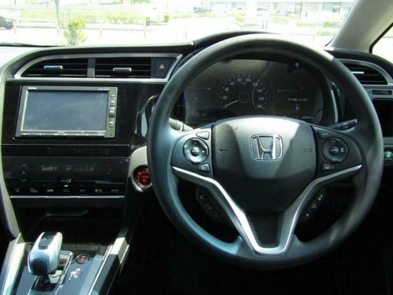 SHUTTLE