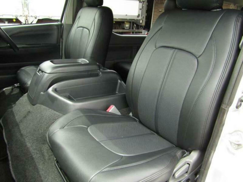 HIACE WAGON