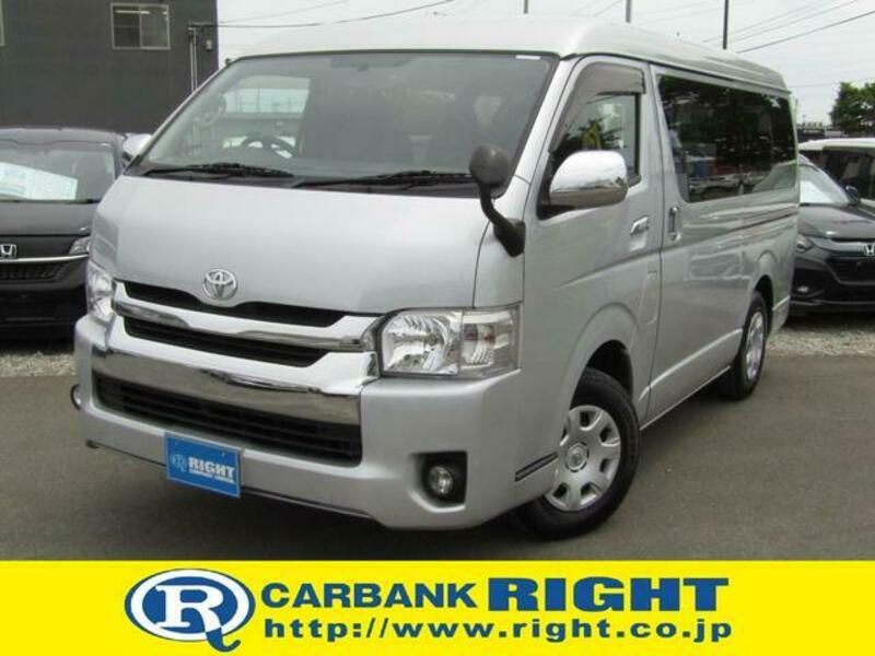 TOYOTA HIACE WAGON