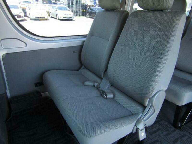 HIACE WAGON