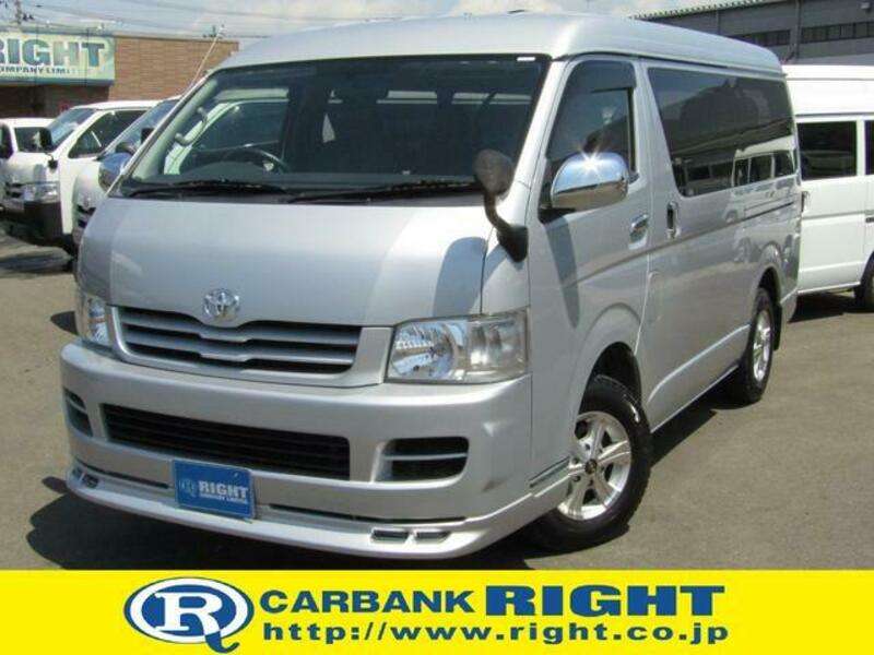 TOYOTA HIACE WAGON