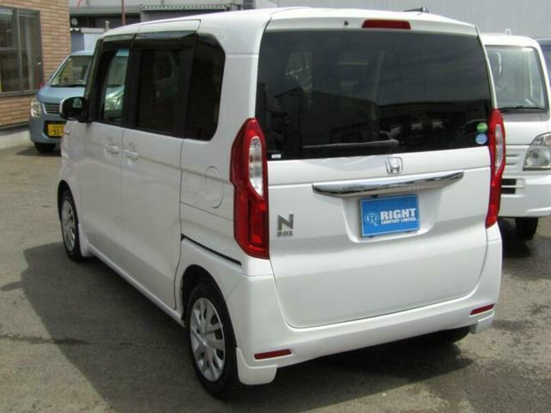N BOX