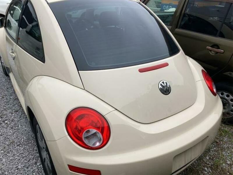 NEW BEETLE