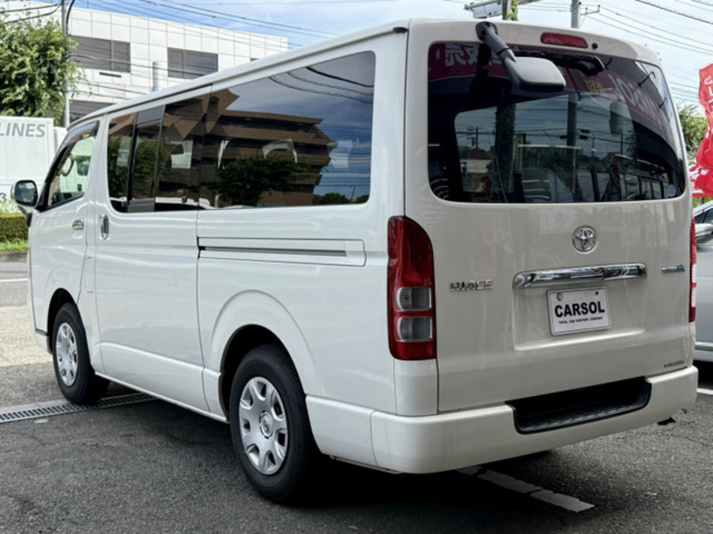 HIACE VAN