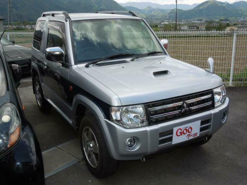 PAJERO MINI