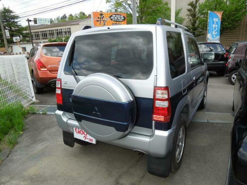 PAJERO MINI