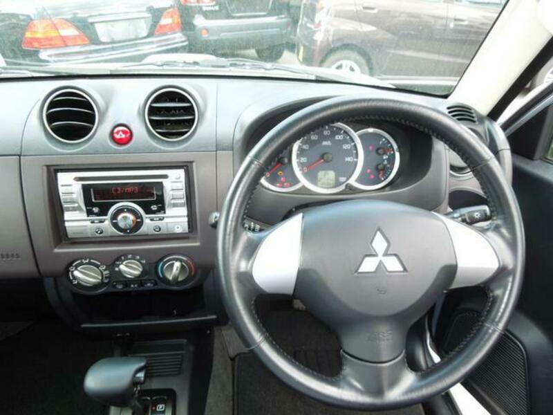 PAJERO MINI