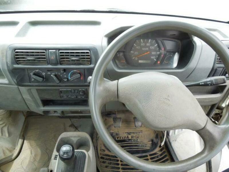 MINICAB TRUCK