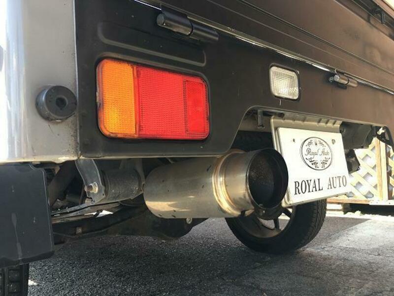 CARRY TRUCK