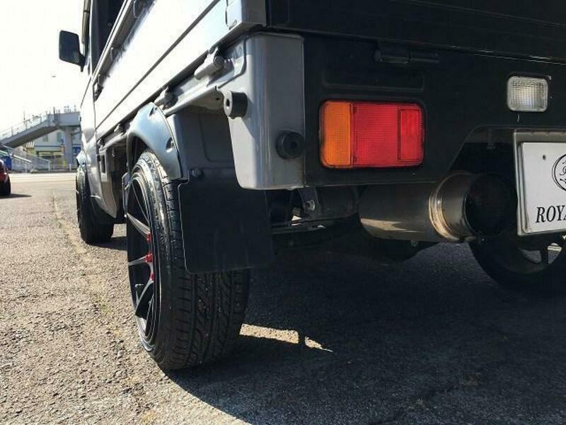 CARRY TRUCK