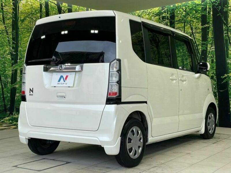 N BOX