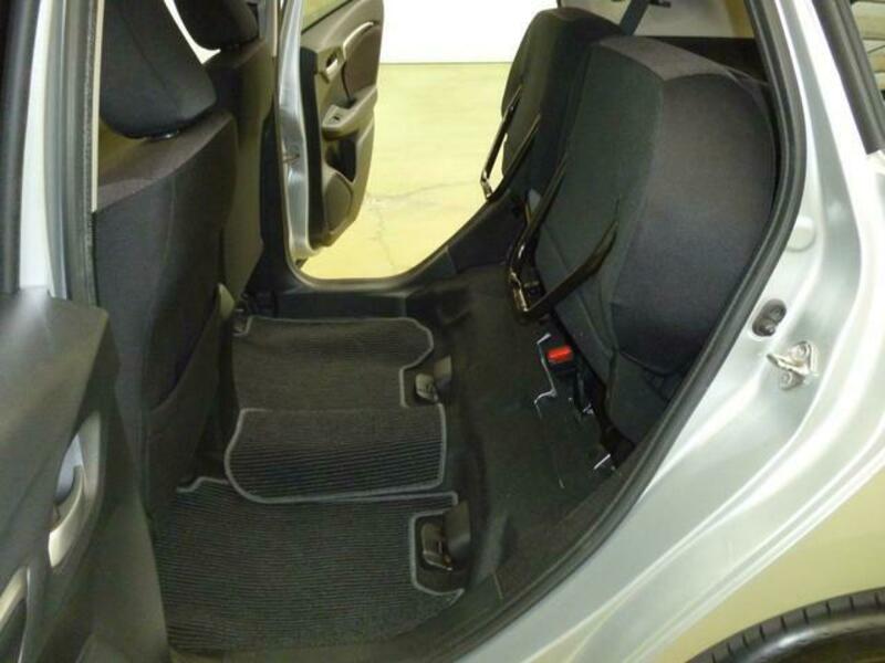 FIT HYBRID