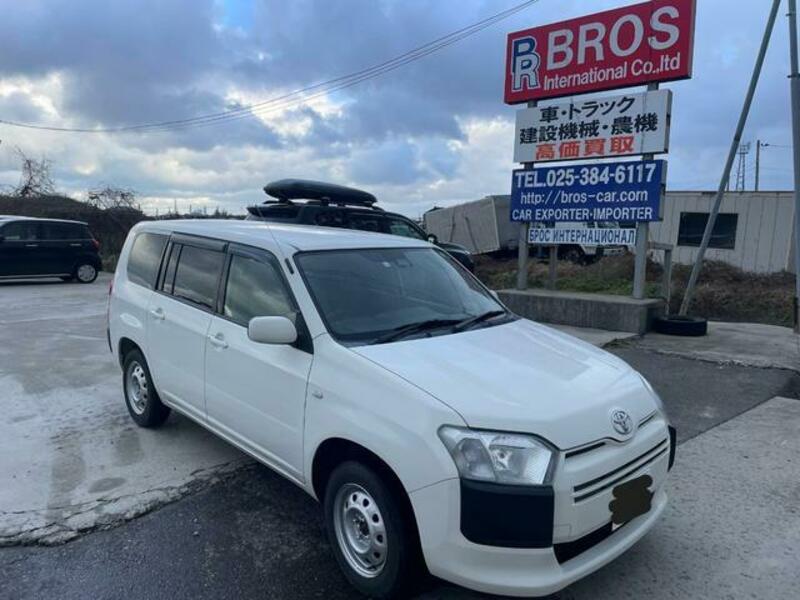 TOYOTA SUCCEED