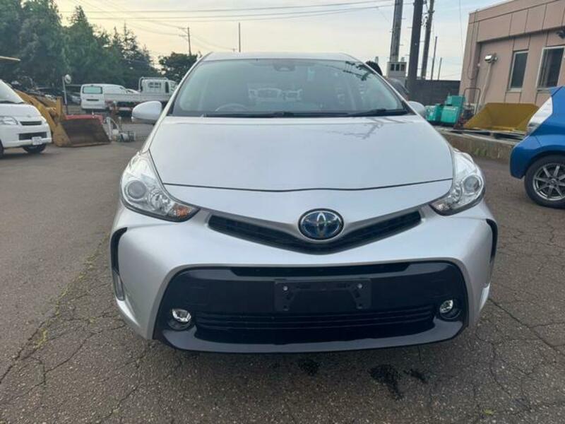 PRIUS ALPHA