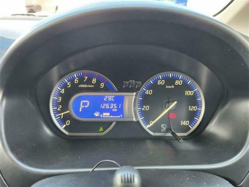 EK CUSTOM