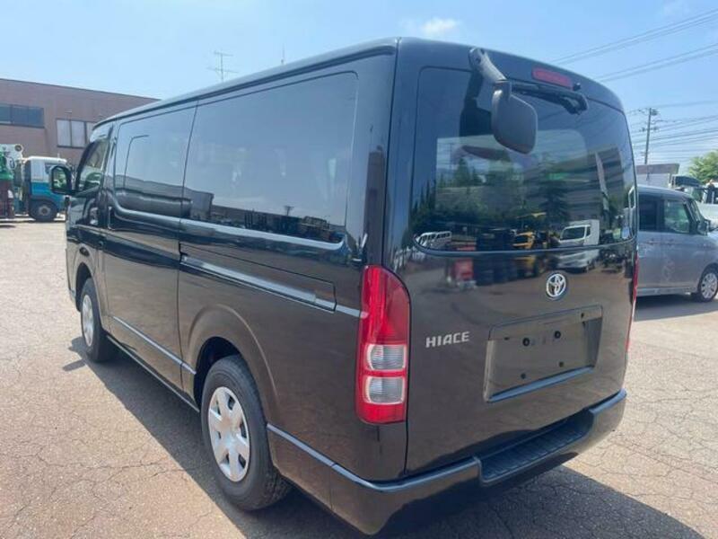 HIACE VAN