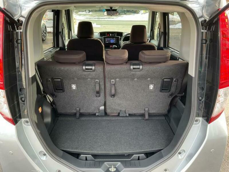 ROOMY