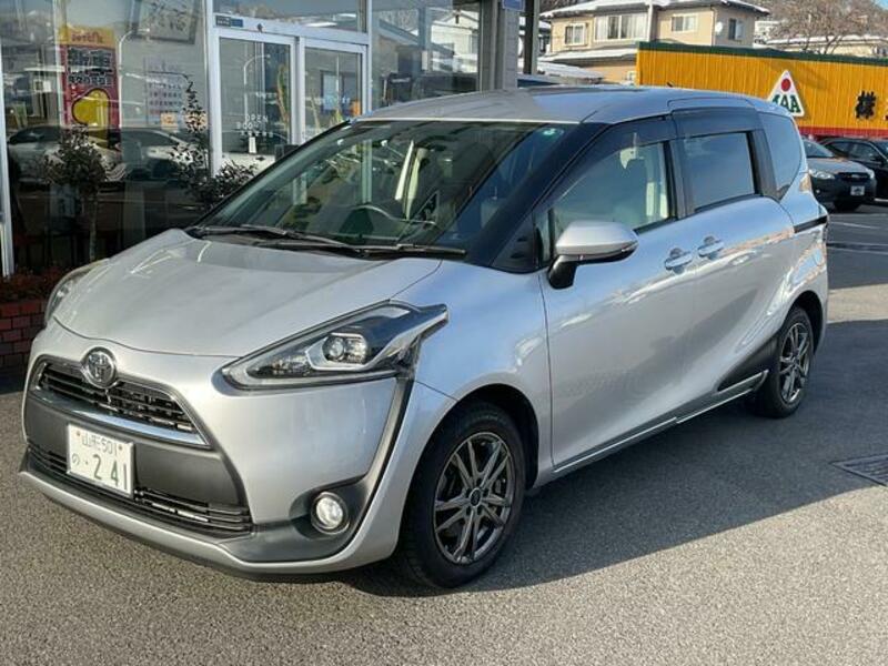 TOYOTA SIENTA