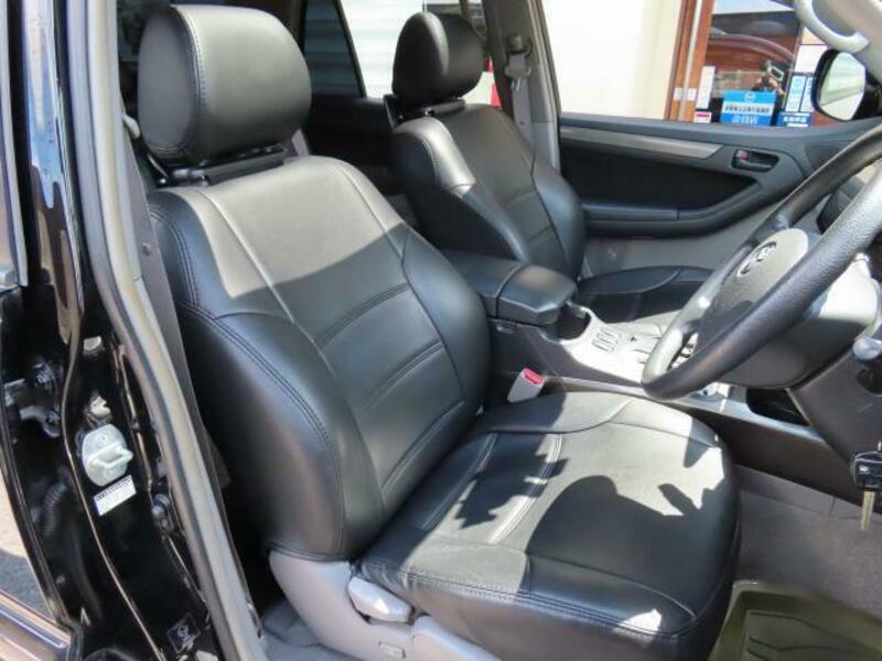 HILUX SURF