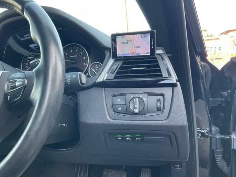 4 SERIES