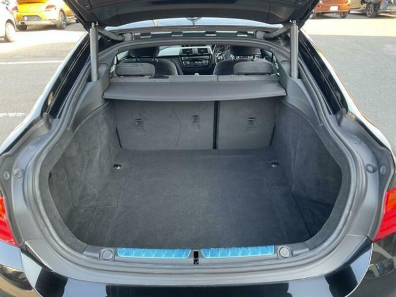 4 SERIES