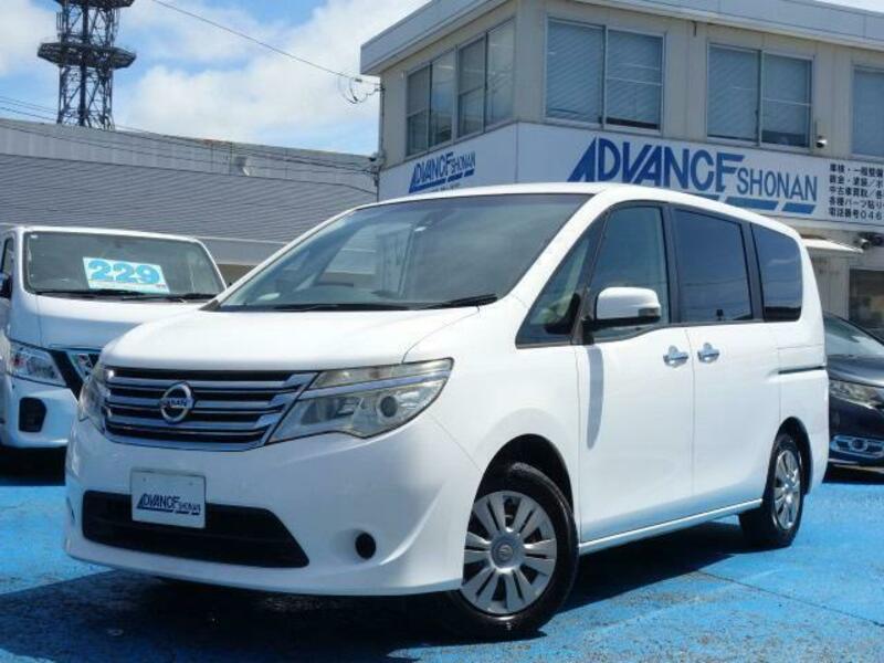 NISSAN SERENA